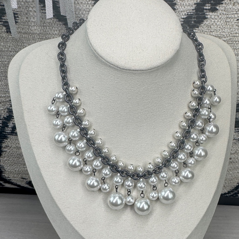 Vintage Robert Rose Gunmetal Chain Link and White Faux Pearl Dangle Necklace